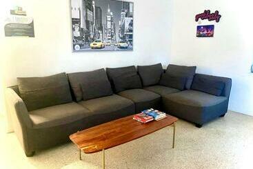 فندق صغير Miami House