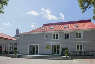 בית מלון כפרי Corvin House