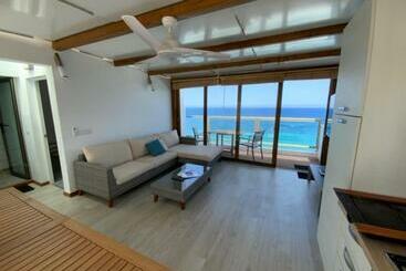 شقق خاصة سياحية Eros Oceanview Attic