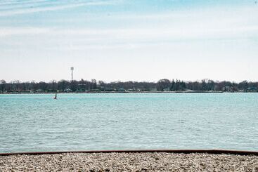 هتل St. Clair Inn