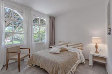 ペンション La Finquita   Adeje