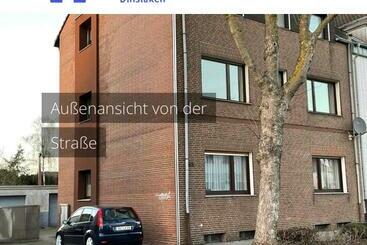 펜션 Monteurwohnungen Dinslaken