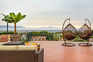 Пансион Panorama Love To Stay