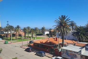 شقق خاصة سياحية Hermoso Apto En Punta Del Este Con Cochera