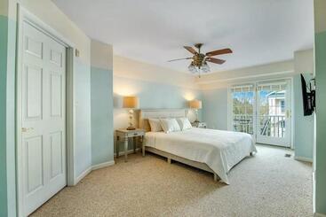 آپارتمانهای توریستها Relaxing Bethany Beach Retreat, Pools, Families Welcome Including Dogs!