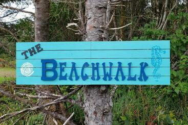 ツーリストアパートメント The Beachwalk