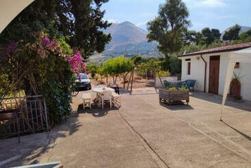 شقق خاصة سياحية Catena