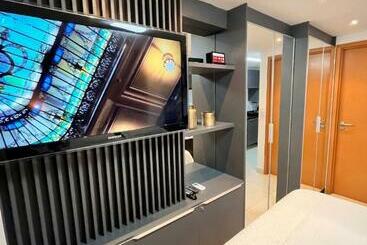 מלון דירות » Moderno E Aconchegante Flat Com Varanda «