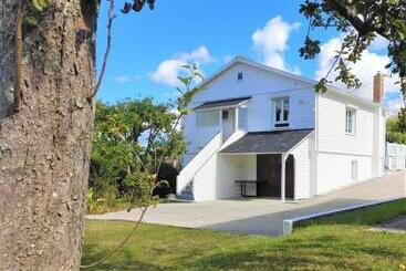 ツーリストアパートメント Maison Des Pommiers   Bord De Mer Et Campagne