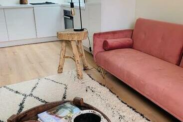 شقق خاصة سياحية Appartement De Charme, Vue Bassin, Parking Gratuit