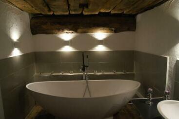 관광객 아파트 Charming 3½ Room Cottage In Valposchiavo