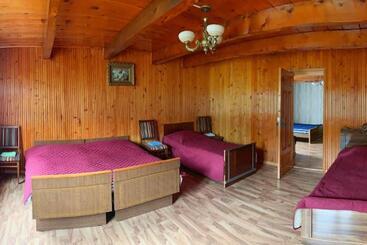 بنسيون Matua Guest House