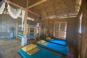 Rustique Rue Mabini   Hostel