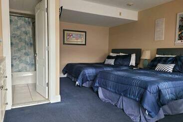 ツーリストアパートメント Sunbeach Condo 900 Wesley Avenue Unit 109