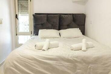 Жильё для туристов יחידת נופש בצפת קומת קרקע