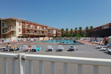 شقق خاصة سياحية Appartement Avec Terrasse , Jardinet Et Piscine