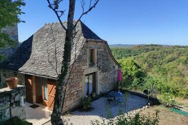 ツーリストアパートメント Gîte Au Calme Avec Superbe Vue : La Talonie