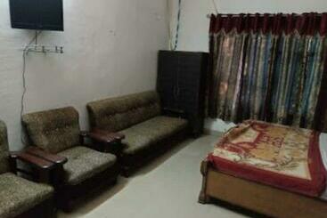 هتل M. S. Palace By Wb Inn