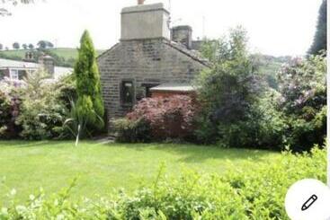 膳宿费 The Hideaway