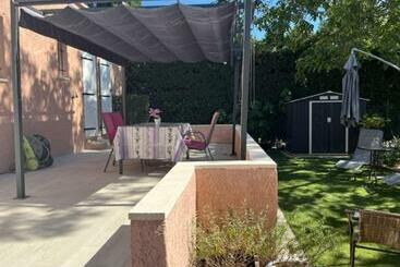 דירות לתיירים Superbe Maison De Luxe 45 M2