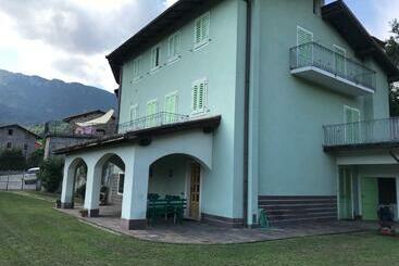 ツーリストアパートメント Ca  Edda Appartamento Giulia