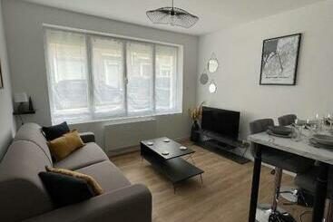 ツーリストアパートメント Le Boston Entre Mer Et Ville Fortifiée