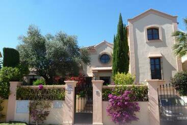 游客公寓 Beautiful Spacious 4 Bed Villa Close To Marbella