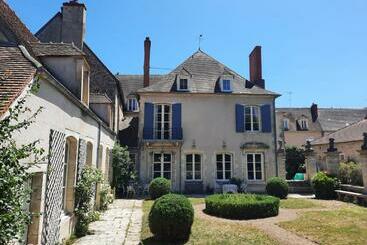 مبيت وإفطار Maison Zola