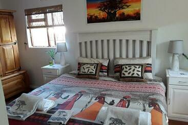 شقق خاصة سياحية Mona S Risibiki