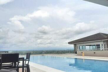 דירות לתיירים Condo With Direct Access To Shopping Mall In Bacolod City