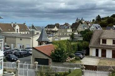 تختخواب و صبحانه Md Gallery