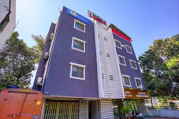 בית מלון כפרי Fab Dwarka