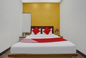 Flagship Hotel Chhaya