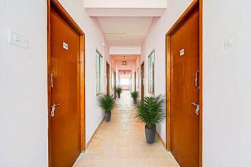 酒店 Oyo 92841 Flagship Karapakkam