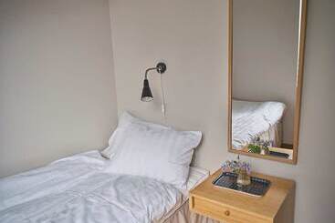 تختخواب و صبحانه Herrestad Bed & Guestroom