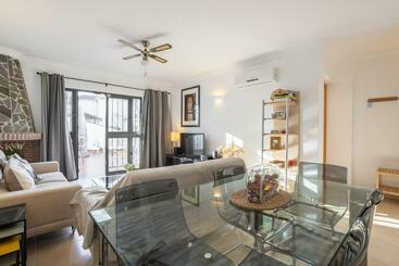 شقق خاصة سياحية Casa Reina Torrox Beach Club