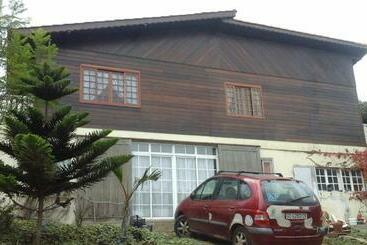 ツーリストアパートメント Chalet Rural Marian