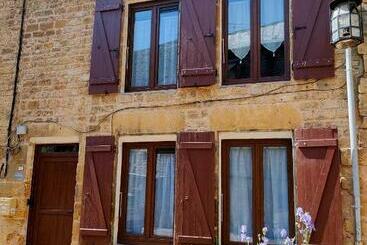 דירות לתיירים Gîte Le Rempart   3 étoiles   6 Personnes