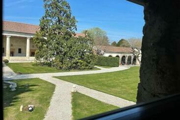 דירות לתיירים La Barchessa Di Villa Sesso Schiavo