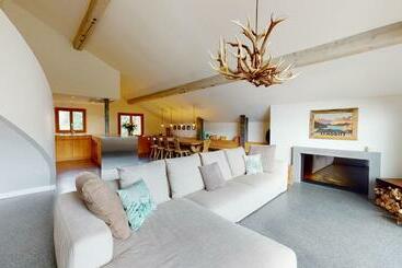 ツーリストアパートメント La Feda