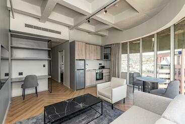 관광객 아파트 One Thibault Apartments By Itc Hospitality