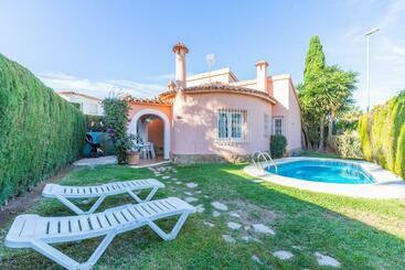 ツーリストアパートメント Oliva Nova Golf Pool Picasso 23