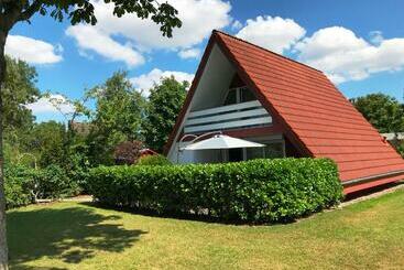 ツーリストアパートメント Ferienhaus „buß“