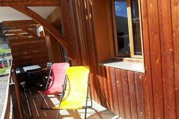 ツーリストアパートメント T2 Les Orres 1800 Pied Des Pistes Avec Piscine