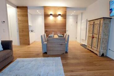 شقق خاصة سياحية Alpenflair   Charming Ski To Door Apartment