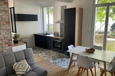 游客公寓 Le P Tit Montjoux   Appart Avec Jardin Proche Gare