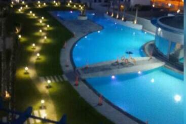 דירות לתיירים New Apartment Near The Sea