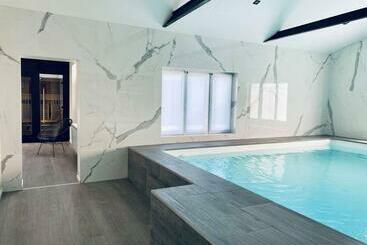 شقق خاصة سياحية Porte17