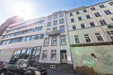 公寓式酒店  Acora City Apart Living The City