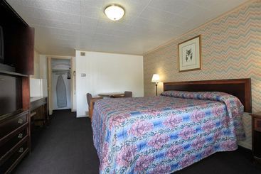Colony Motel Jamestown
